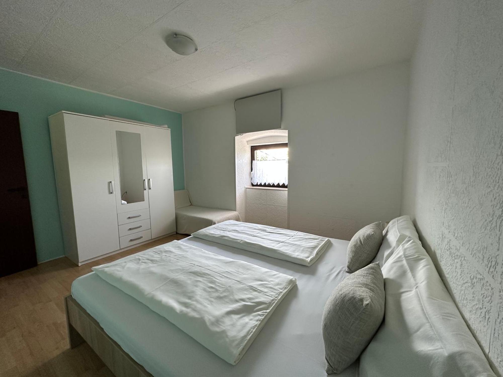 Quiet Countryside Apartments Near The City And The Sea Κόπερ Εξωτερικό φωτογραφία