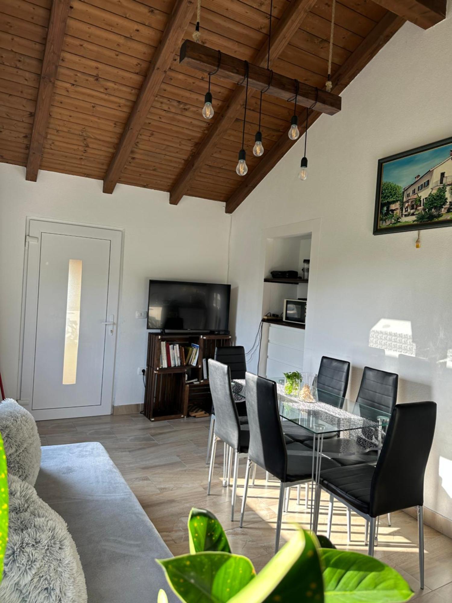 Quiet Countryside Apartments Near The City And The Sea Κόπερ Εξωτερικό φωτογραφία